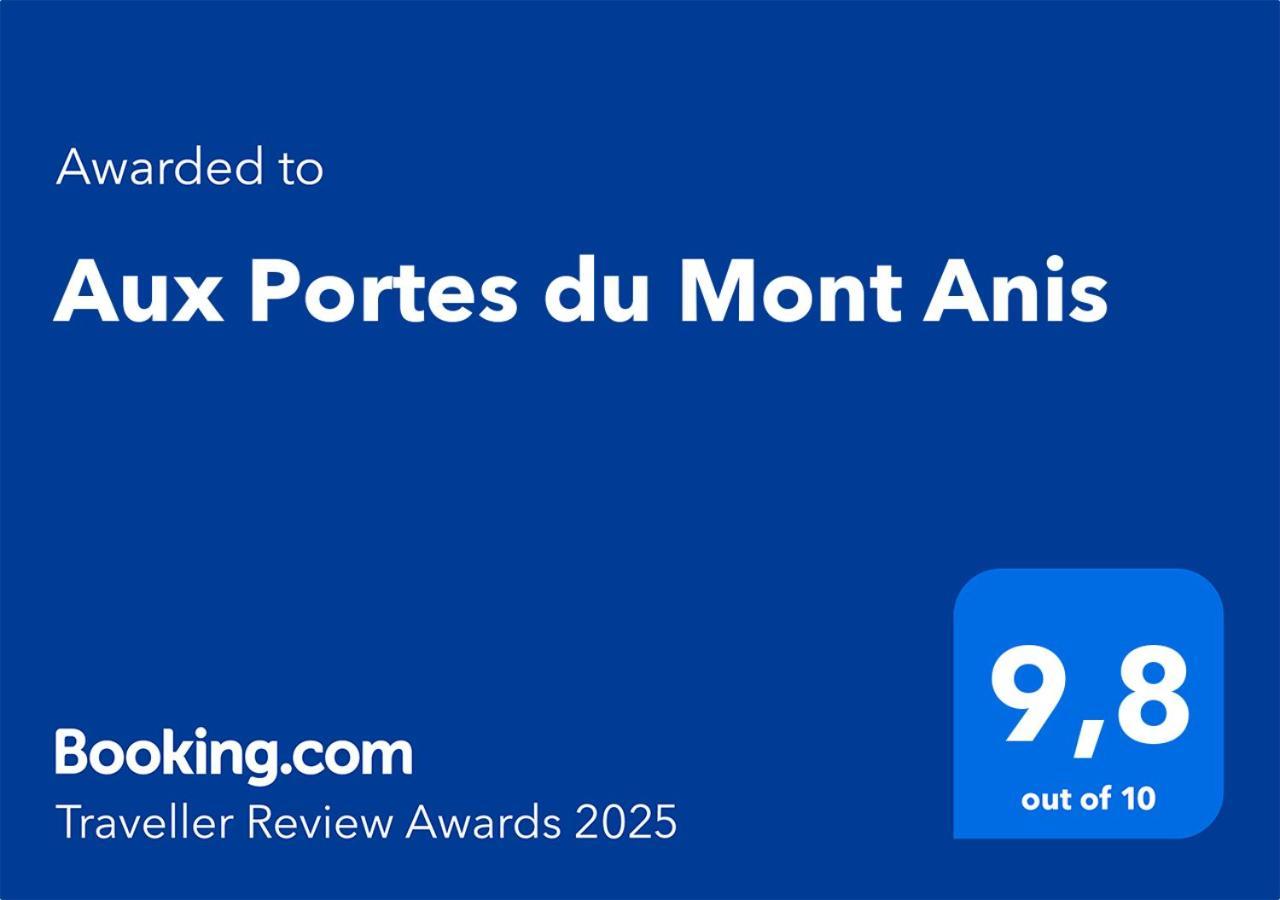 Aux Portes Du Mont Anis Le Puy-en-Velay المظهر الخارجي الصورة